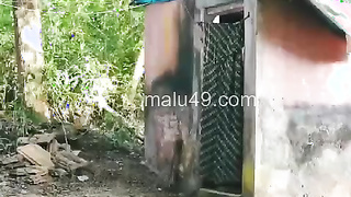 HOT DESI NUDE BATH VIRAL SHOW mms video